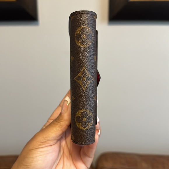✨Authentic✨LV JULIETTE WALLET - Picture 6 of 14